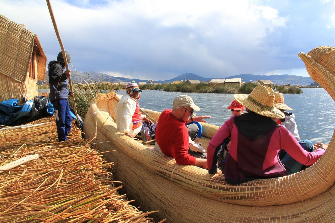 Uros Qhota Uta Lodge Пуно Экстерьер фото