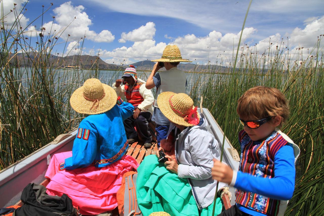 Uros Qhota Uta Lodge Пуно Экстерьер фото