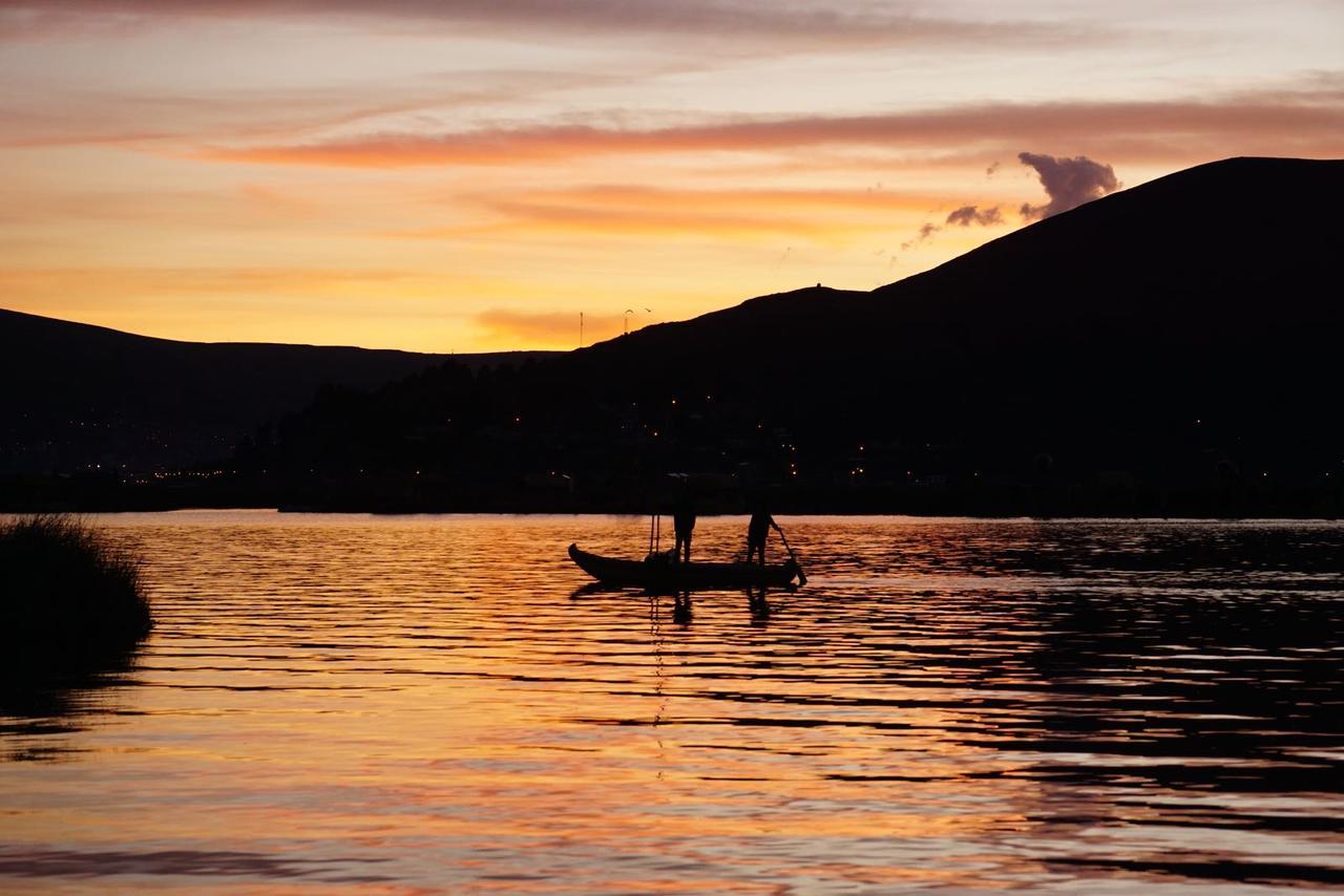 Uros Qhota Uta Lodge Пуно Экстерьер фото